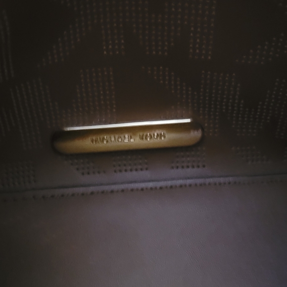 Michael Kors Brown Crossbody Bag - Picture 6 of 7